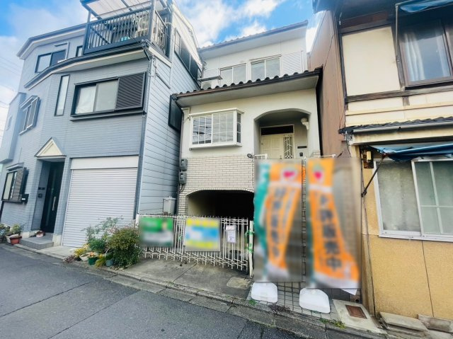 太秦安井馬塚町の外観