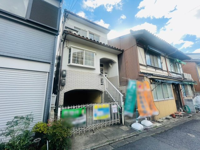 太秦安井馬塚町の外観