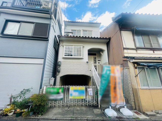 太秦安井馬塚町の外観