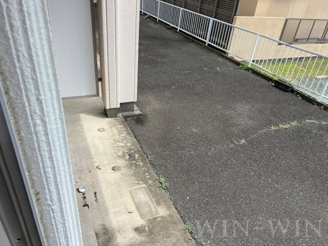 ブルーリボン A棟のバルコニー