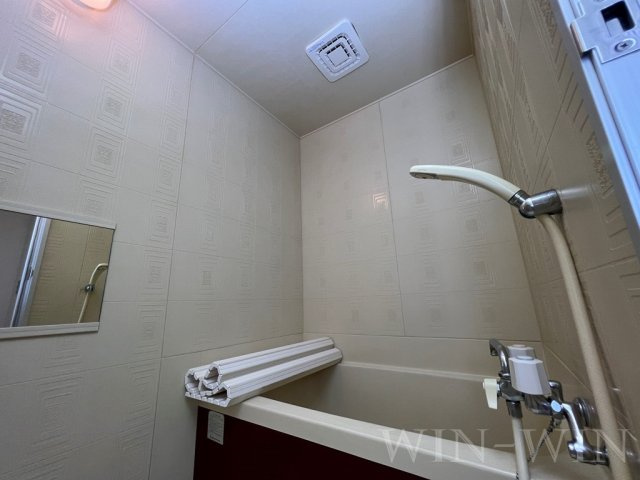 ブルーリボン A棟の浴室