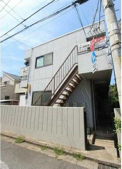 コーポ新栄の外観