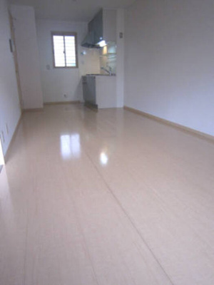 【居間・リビング】 | アンプルールA棟 | ※写真は別タイプのお部屋です