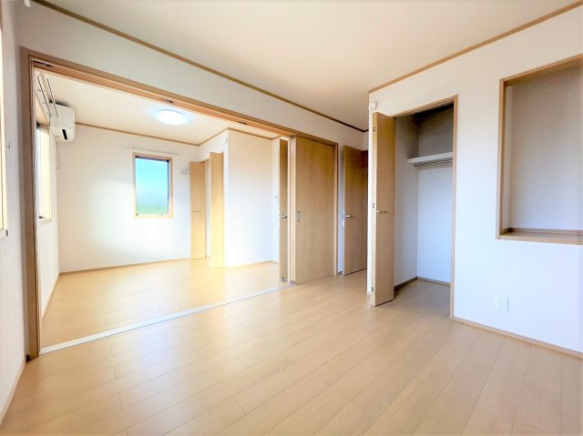 コンフォート下太田Ⅱの洋室