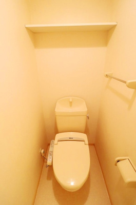 【トイレ】 | ラーンサバーイ | 清潔感のあるトイレです