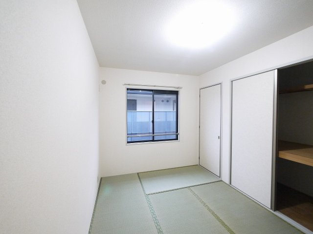 マノワール四条Ｂの和室