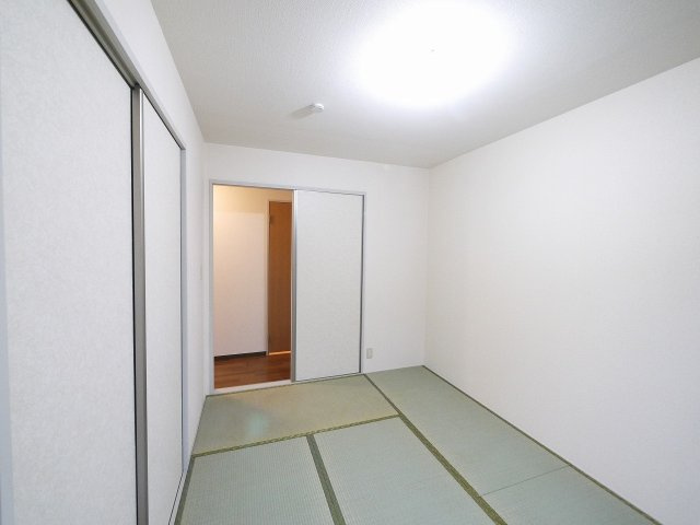 マノワール四条Ｂの和室