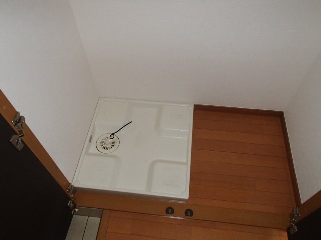 【設備】 | インパレス小阪 | 洗濯パン