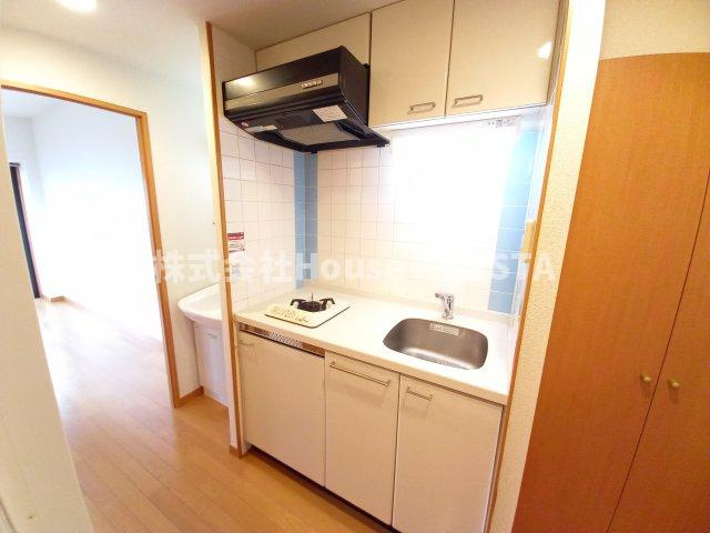 プレサンス神戸裁判所前のキッチン