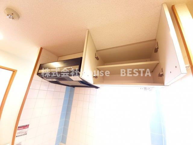 プレサンス神戸裁判所前のキッチン