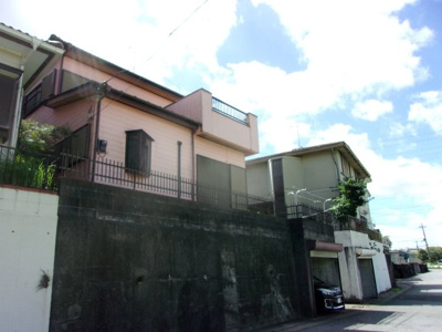 【前面道路含む現地写真】 | 市原市北国分寺台4丁目　中古戸建 | 前面道路含む現地写真です