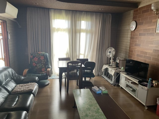 緑ヶ丘2丁目中古住宅のダイニング
