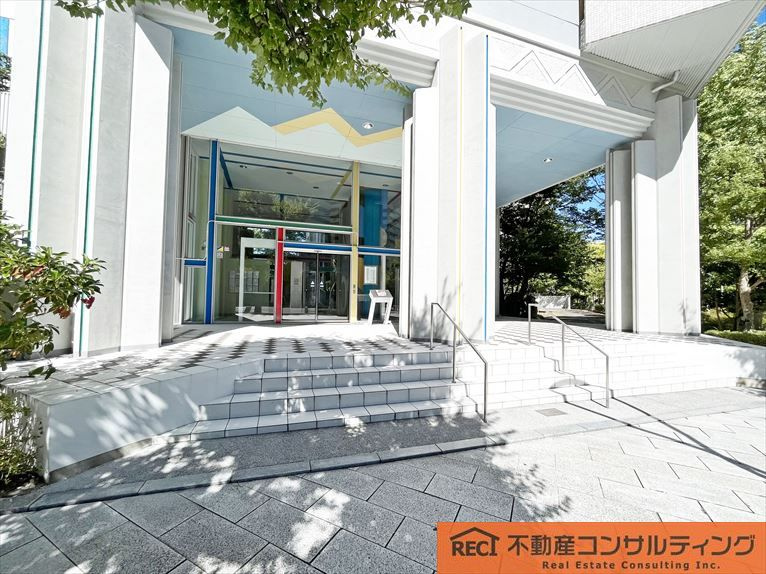 RICイーストコート4番街3番館のエントランス