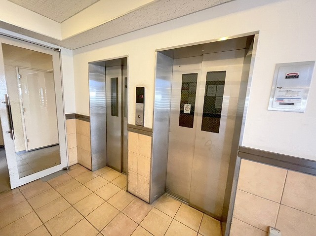 ダイアパレス草加ヴィラリゾートのその他共用部分|エレベーター2基完備