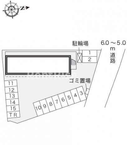 レオパレス冨田のエントランス