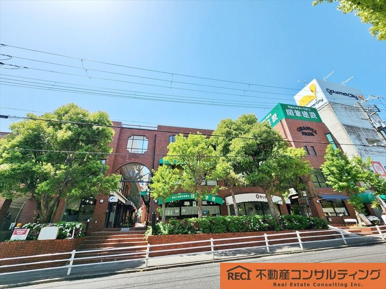 グランビア灘の外観