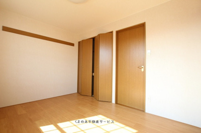 【収納】 | オアシス　Ⅱ | ちょっとした収納スペースも充実しています
オアシス2　203号室　平成21年1月6日撮影