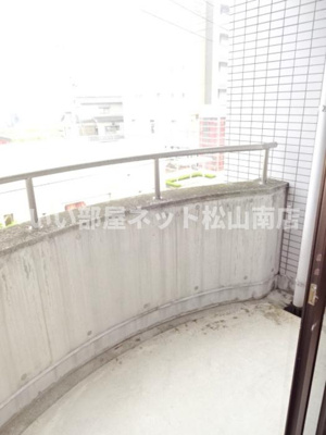 【バルコニー】 | パルコート松山