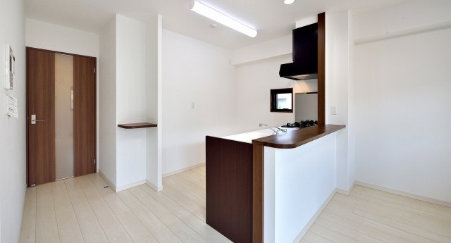 熊本市中央区八王寺町の賃貸マンションの居間・リビング