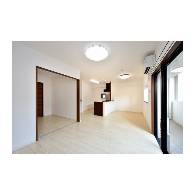 熊本市中央区八王寺町の賃貸マンションの居間・リビング