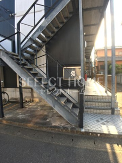 【エントランス】 | 建物の内部です