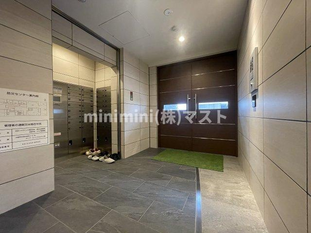 ローズコーポ堺筋本町のロビー