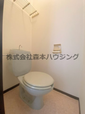 【トイレ】 | 　石橋ハイツB | 清潔感のあるトイレです