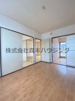 【居間・リビング】 | 　石橋ハイツB | 使いやすい居間です