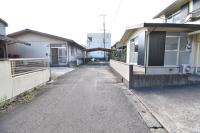 【前面道路含む現地写真】 | 鹿屋市寿3丁目　中古戸建