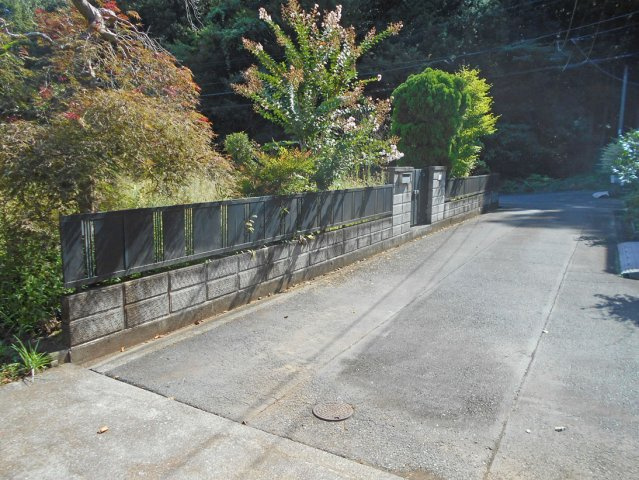 【外観】 | 伊豆市上白岩 売土地 ET02953 | 伊豆市上白岩 塀