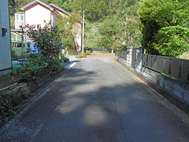 【前面道路含む現地写真】 | 伊豆市上白岩 売土地 ET02953 | 伊豆市上白岩 前面道路