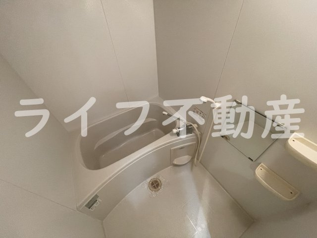 CASSIA高井田North Courtの浴室|日々の疲れを癒すお風呂付です