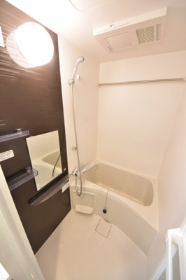 【浴室】 | ファーストフィオーレ神戸元町ディモーラ