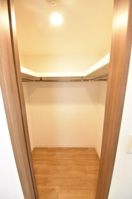 【収納】 | ファーストフィオーレ神戸元町ディモーラ