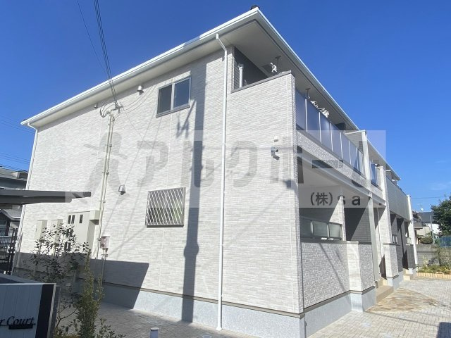 フルールコートの外観