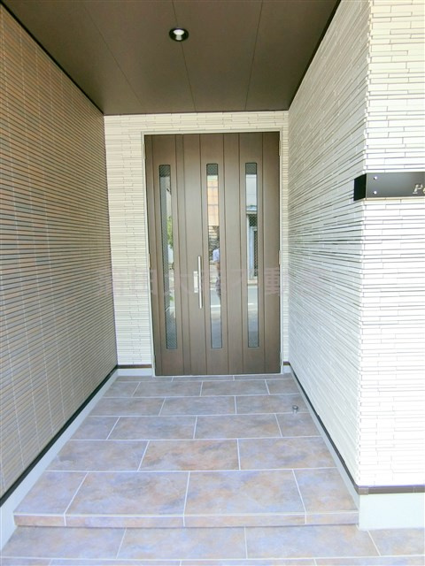 Persimmon(パーシモン)のエントランス