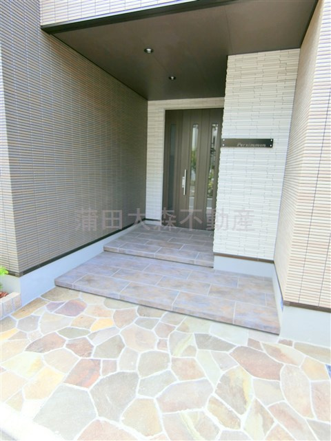 Persimmon(パーシモン)のエントランス