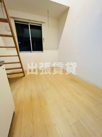 仲介手数料0円！！ワンラブ港栄の居間・リビング