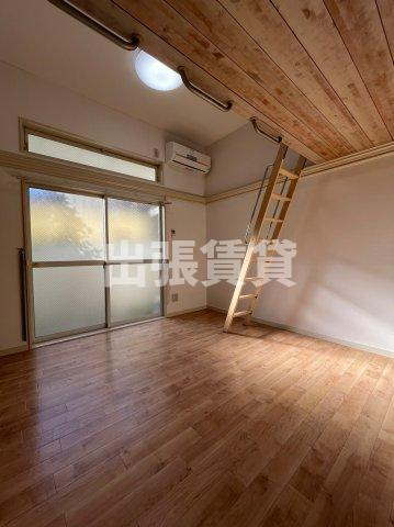 仲介手数料0円マ・メゾン港楽の居間・リビング