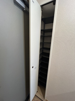 玄関の下駄箱収納