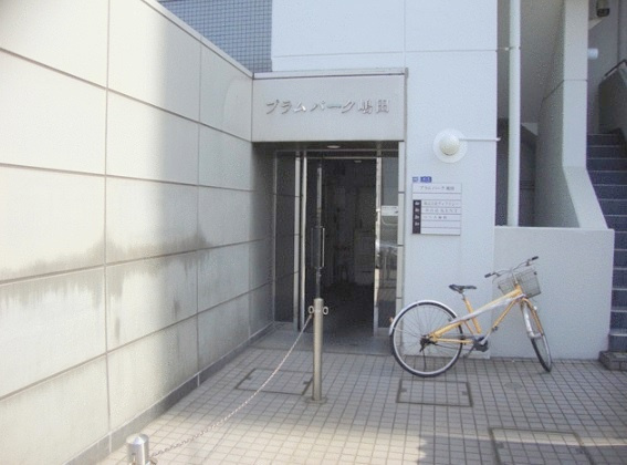 プラムパーク嶋田の外観