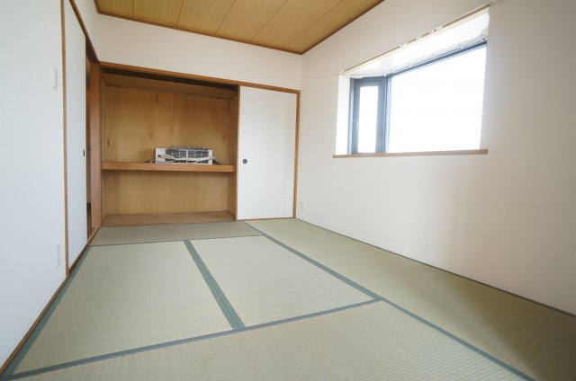 ファミール安倉の和室|参考、同建物・同間取りの号室