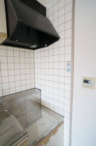 ファミール安倉のキッチン|参考、同建物・同間取りの号室