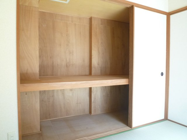 グローバル難波の収納