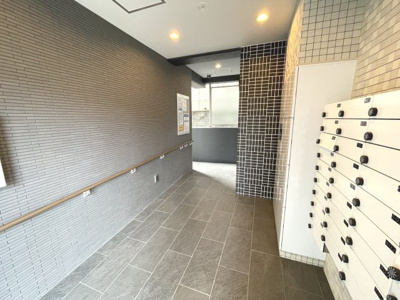 【エントランス】 | グランパシフィック中川
