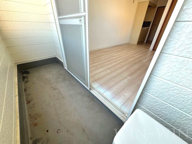 メゾンサマーアイのバルコニー