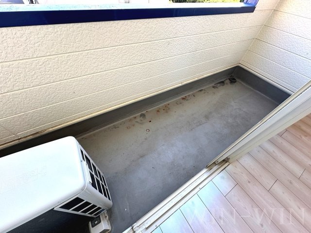 メゾンサマーアイのバルコニー