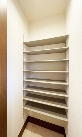 エヴァーグリーンヒルズの収納