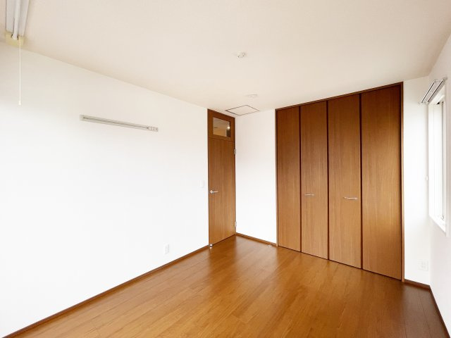 エヴァーグリーンヒルズの居間・リビング