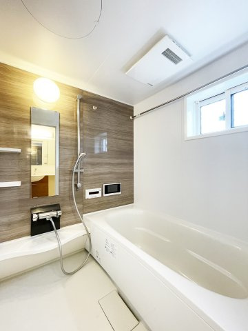 エヴァーグリーンヒルズの浴室